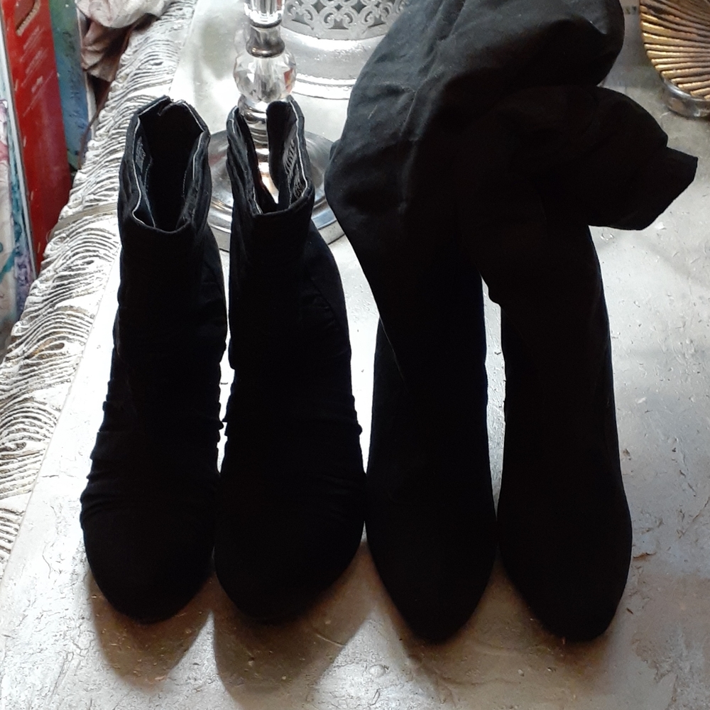 Elle, Two Pairs, Size 8